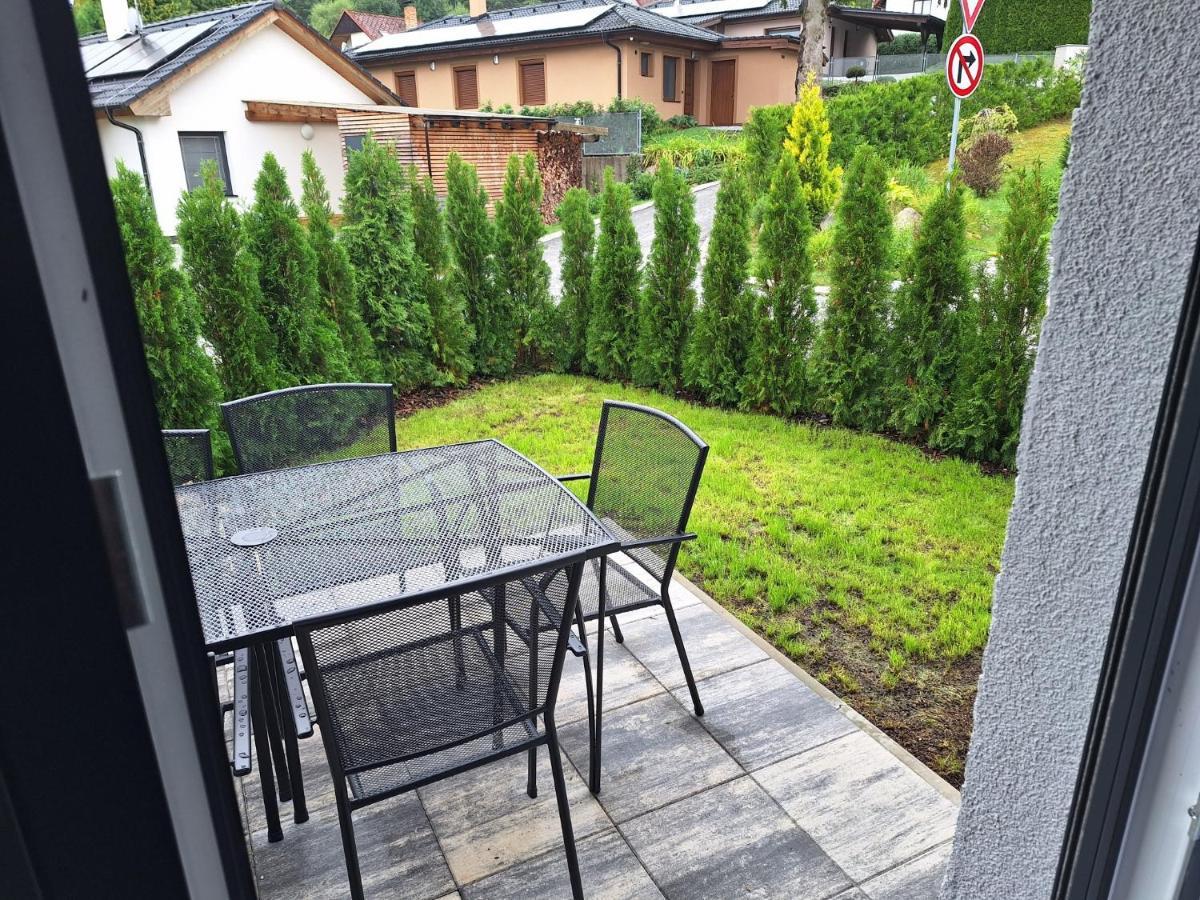 Mb Apartmany Lipno リプノ・ナト・ヴルタヴォウ エクステリア 写真